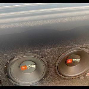 2- 12” JBL SUBWOOFERS